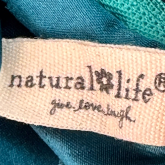 Natural Life Embroidered Jewelry Case - Picture 7 of 9